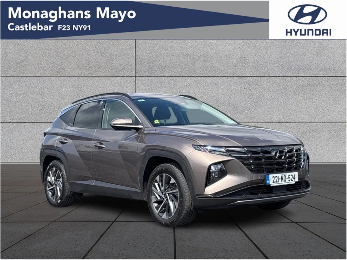 Hyundai Tucson EXECUTIVE PLUS DIESEL 5 5DR - Image 1
