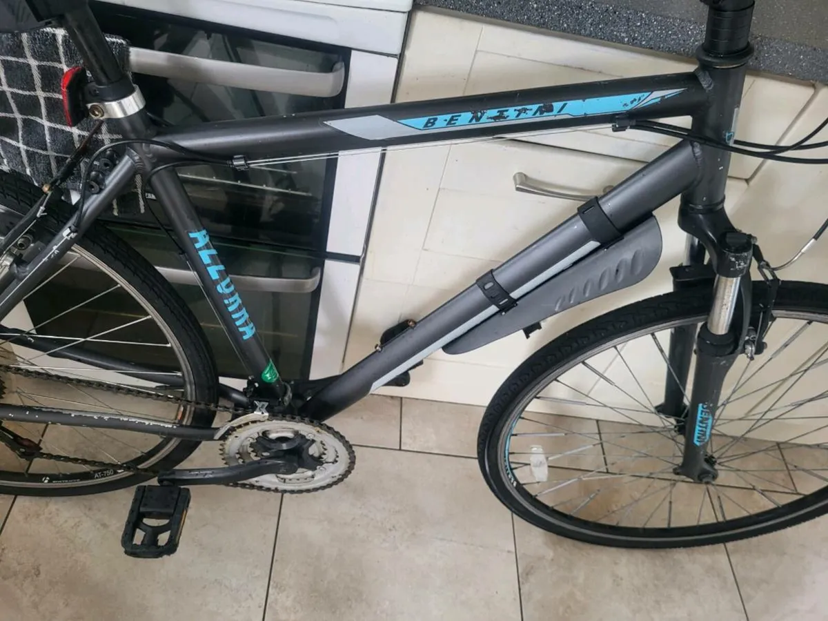 Mens hybrid bike - Image 4