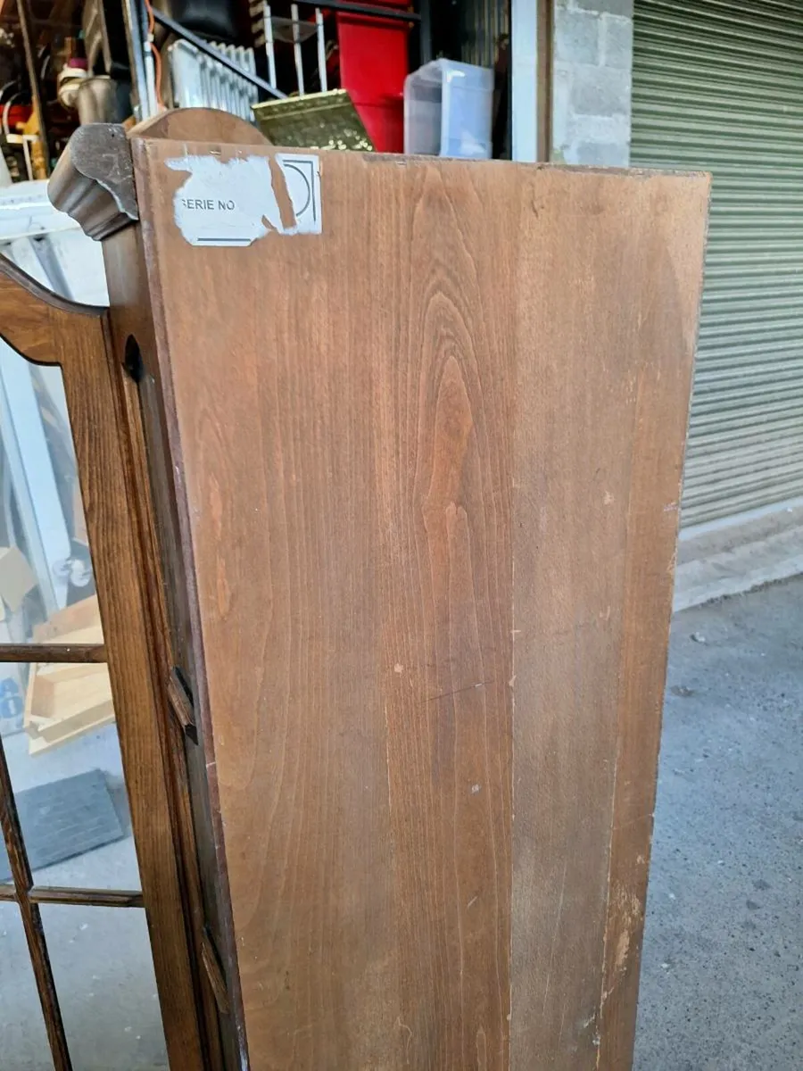 Corner unit in need of repair (DELIVERY) - Image 4