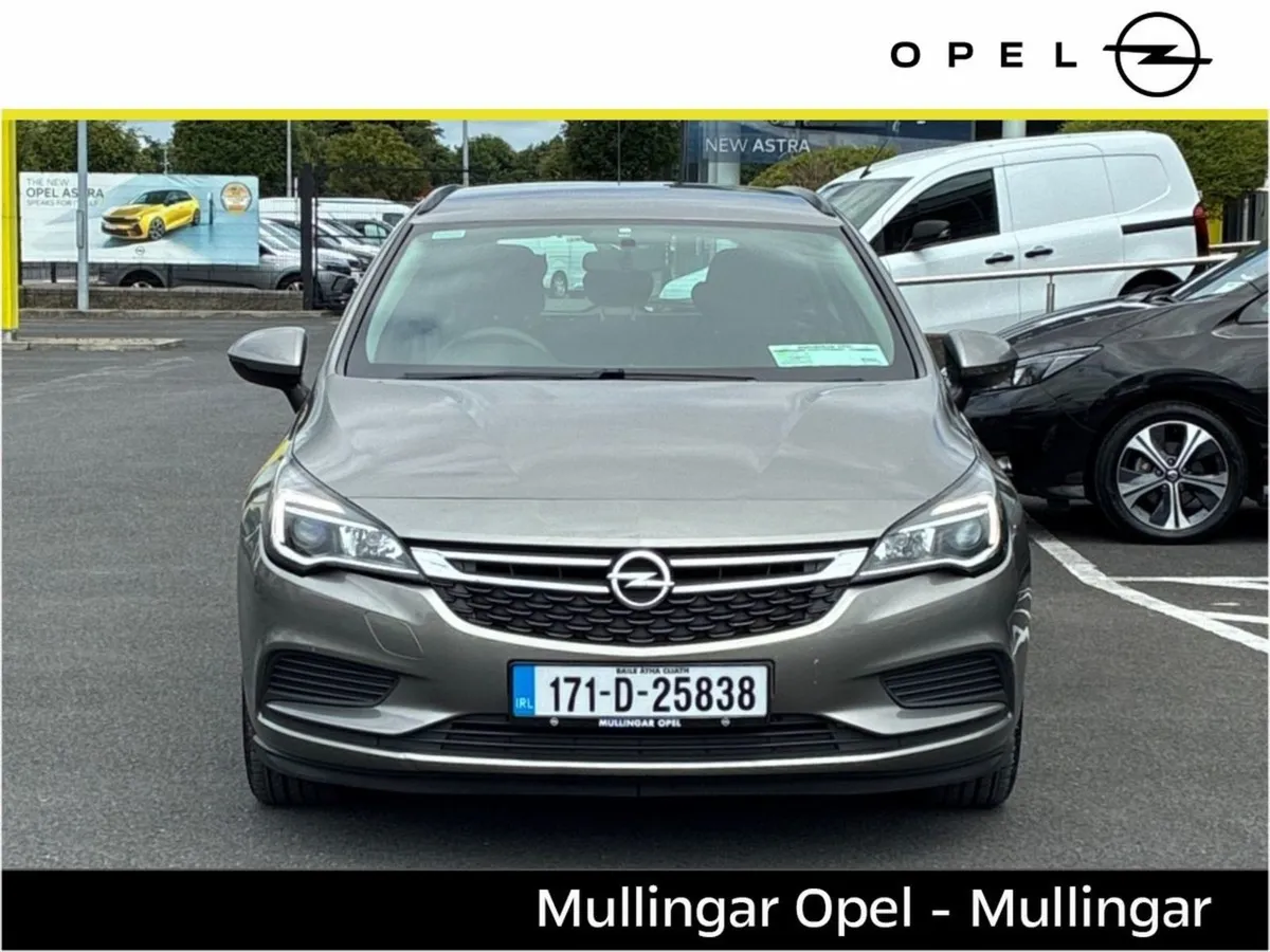 Opel Astra Sports Tourer 1.4sc Petrol With 17  Al - Image 2