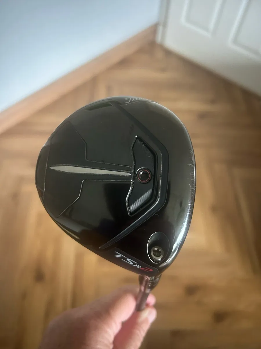 Titleist TSR 2. Three wood. - Image 3