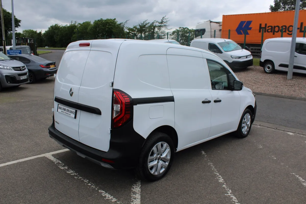 2023 Renault Kangoo ML Advance - Image 4