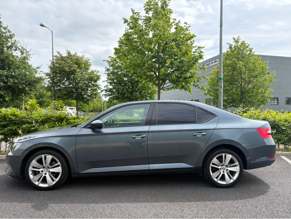 Skoda Superb AUTO DIESEL *FRESH NCT - Image 2