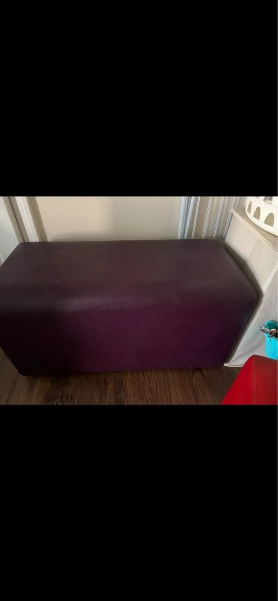Foot stool/Taburette - Image 3