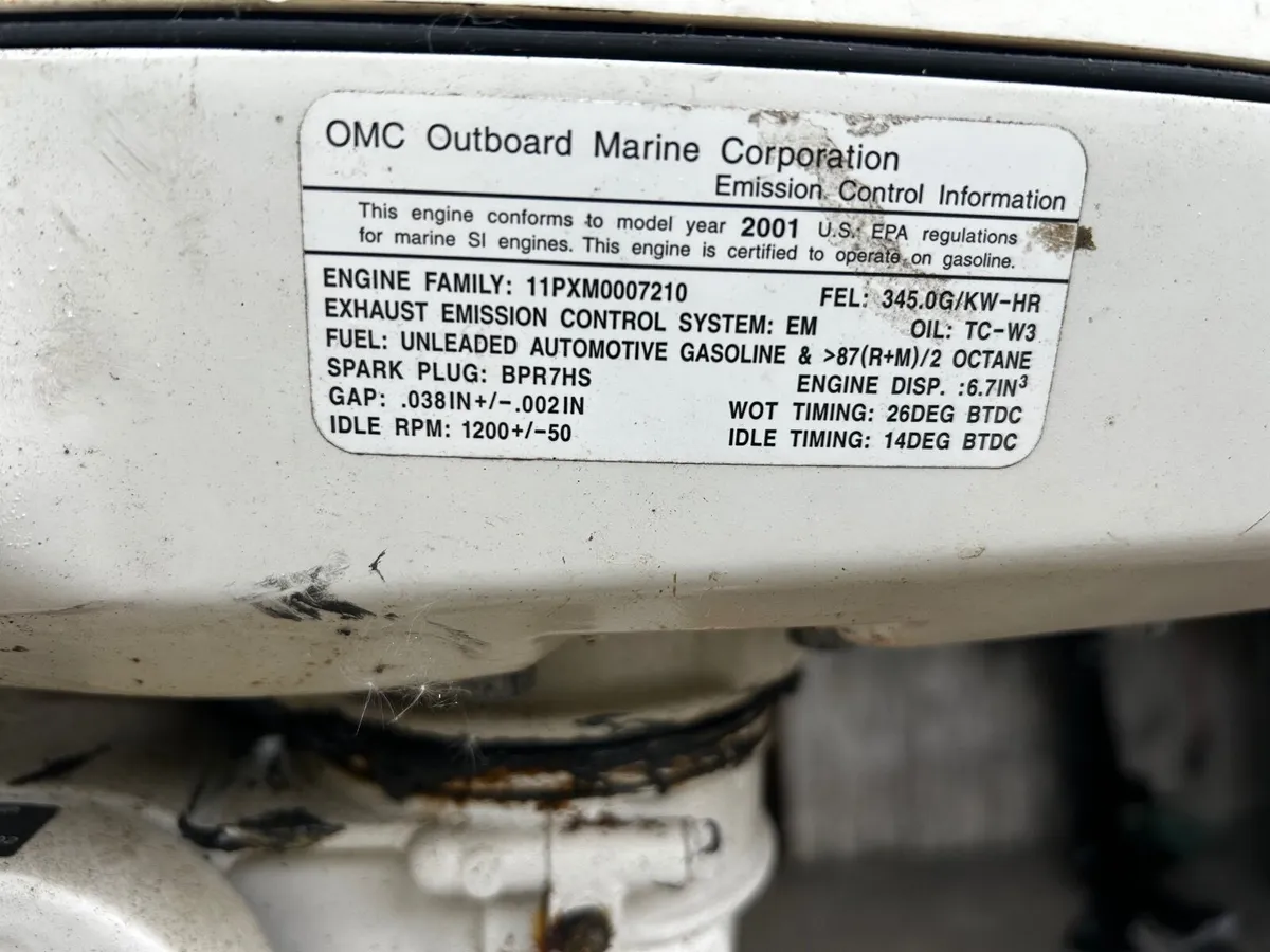 Johnson/Evinrude 4HP outboard - Image 3