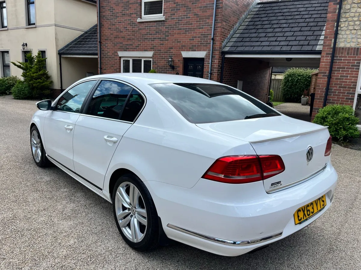 2013 Volkswagen Passat R Line 2.0 Tdi 140 - Image 3