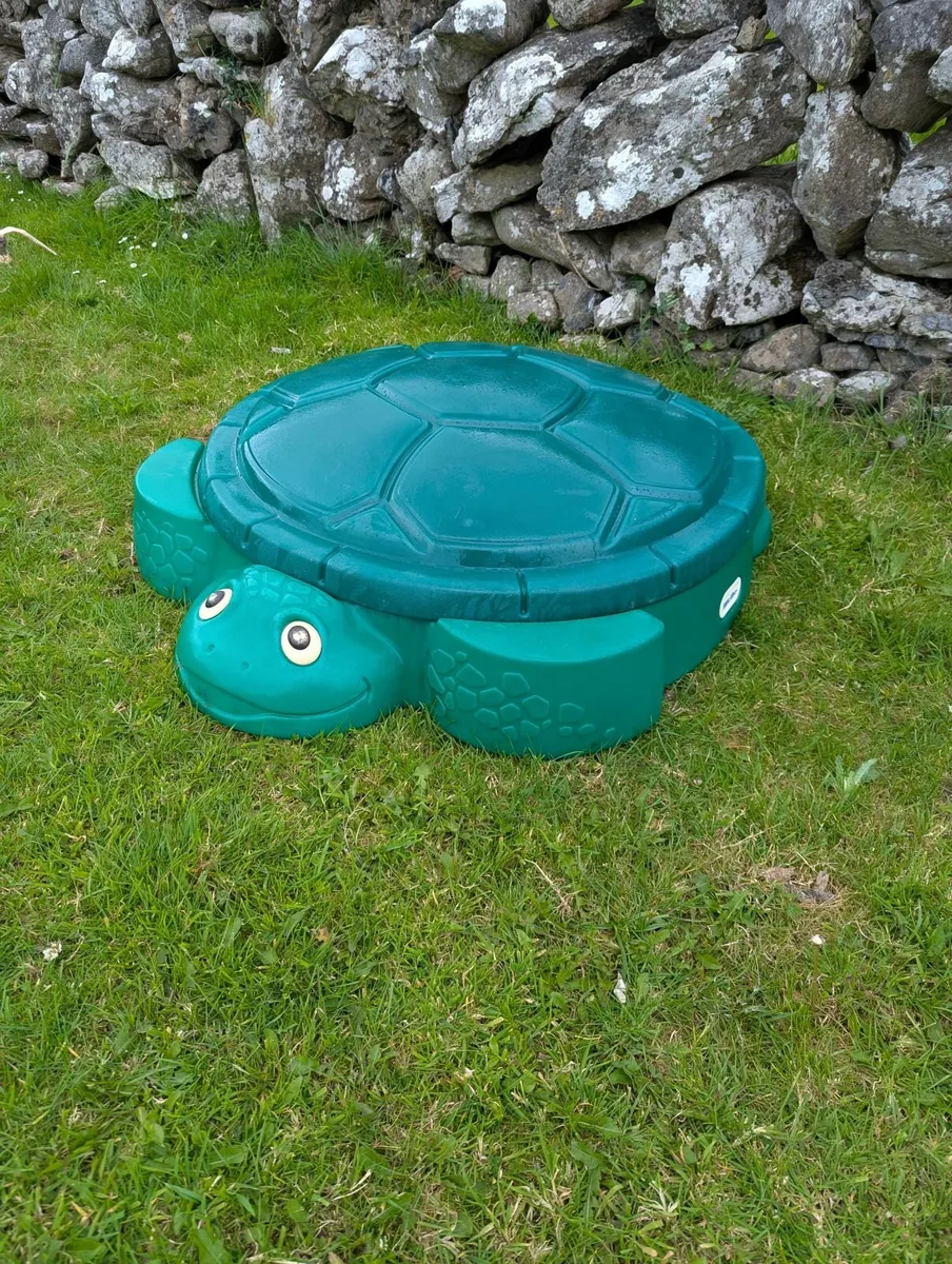 Little tikes turtle sand pit