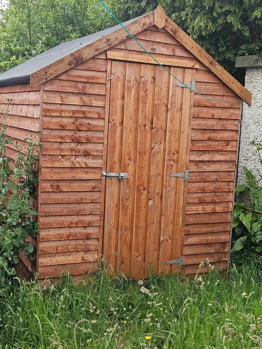 Wooden shed - Image 2