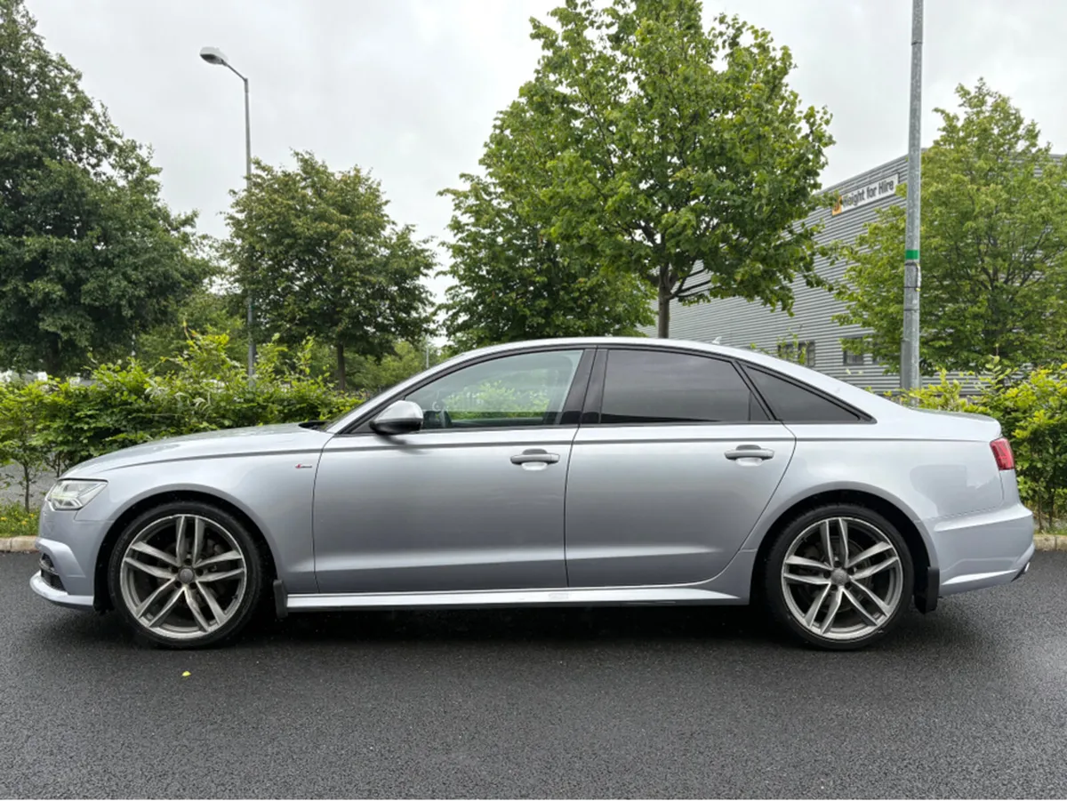 Audi A6 2.0 AUTO S-LINE *BLACK EDITION* - Image 2