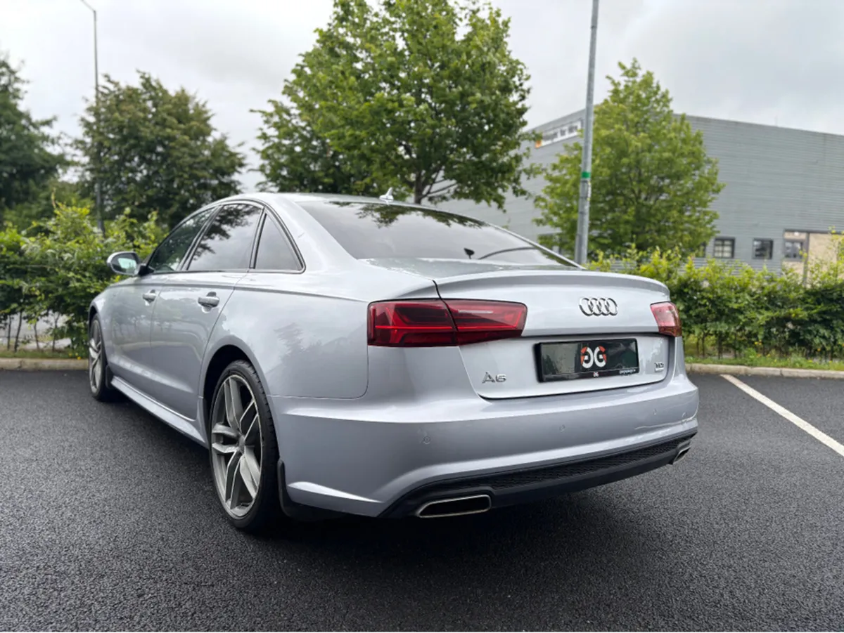 Audi A6 2.0 AUTO S-LINE *BLACK EDITION* - Image 3