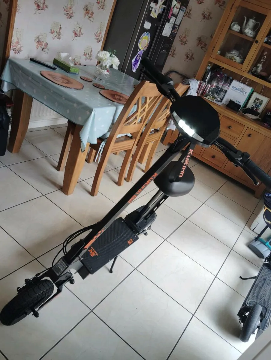 Electric Scooter kukirin G2 with seat - Image 3