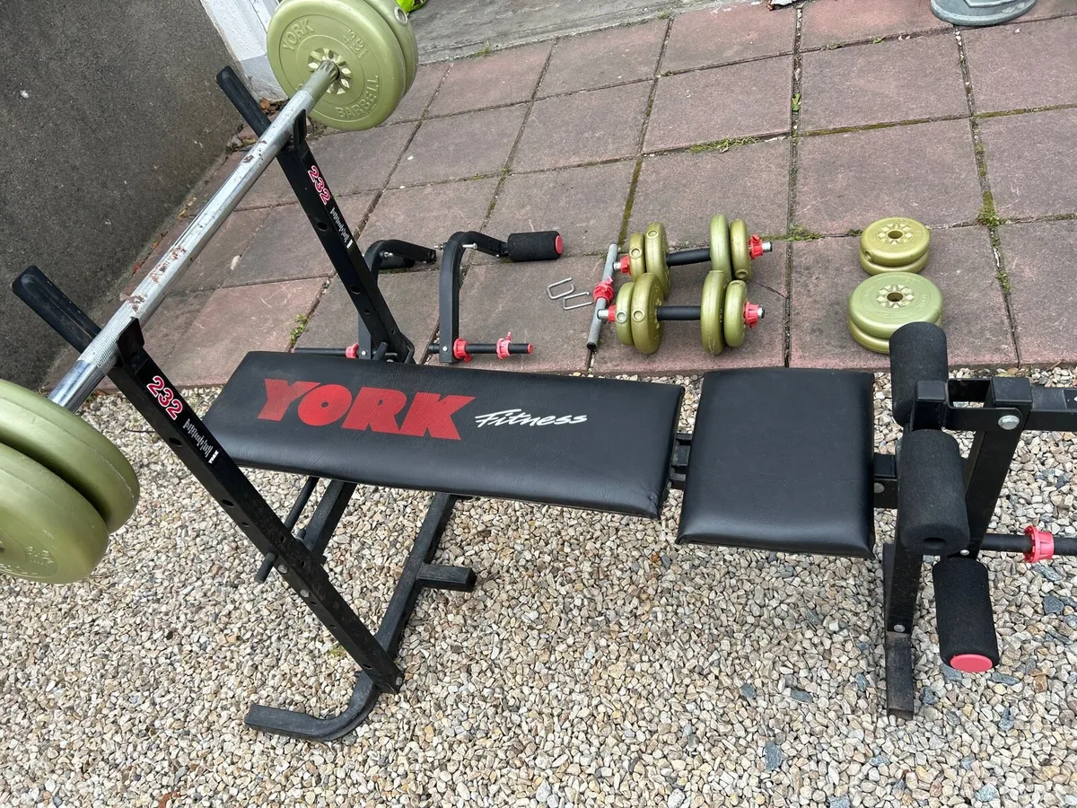 Weights bench and weights - Image 4