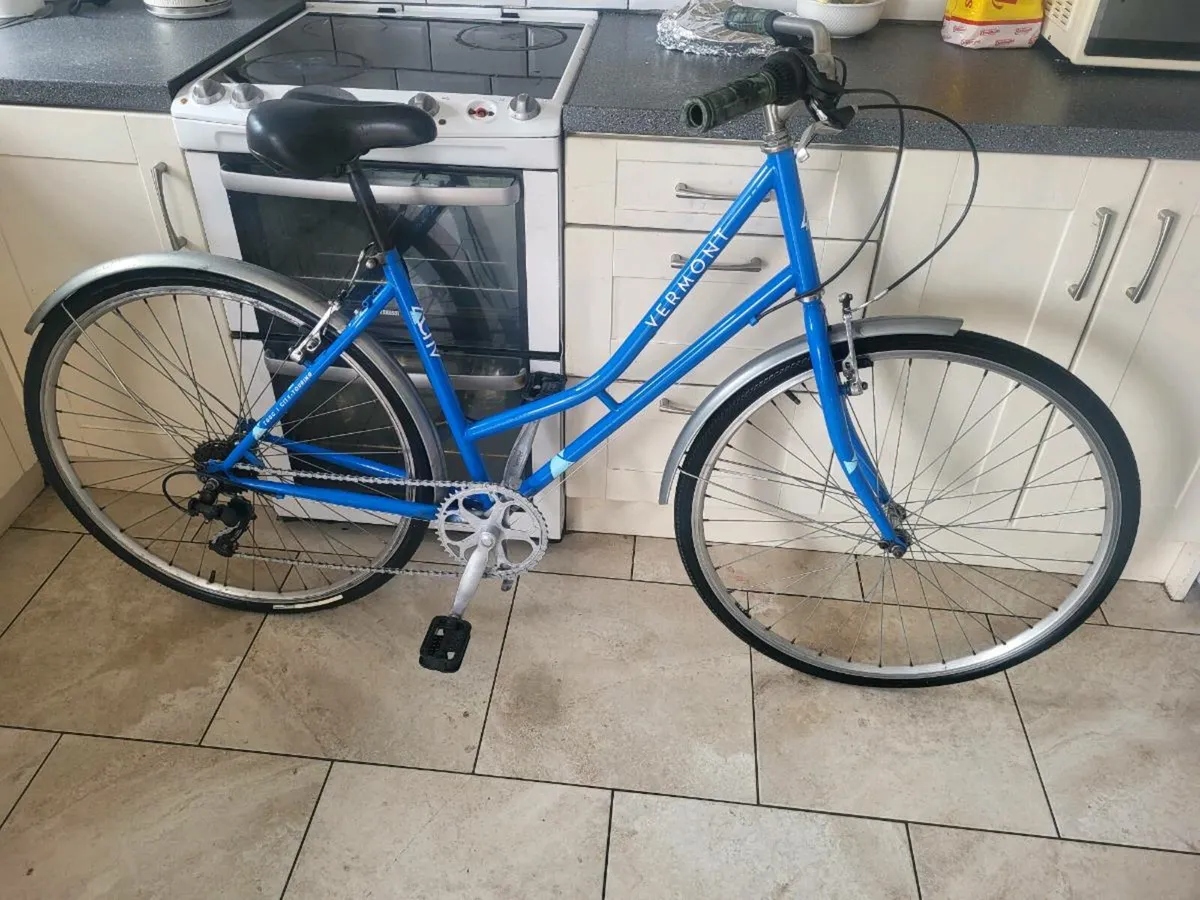 Ladies bike - Image 1