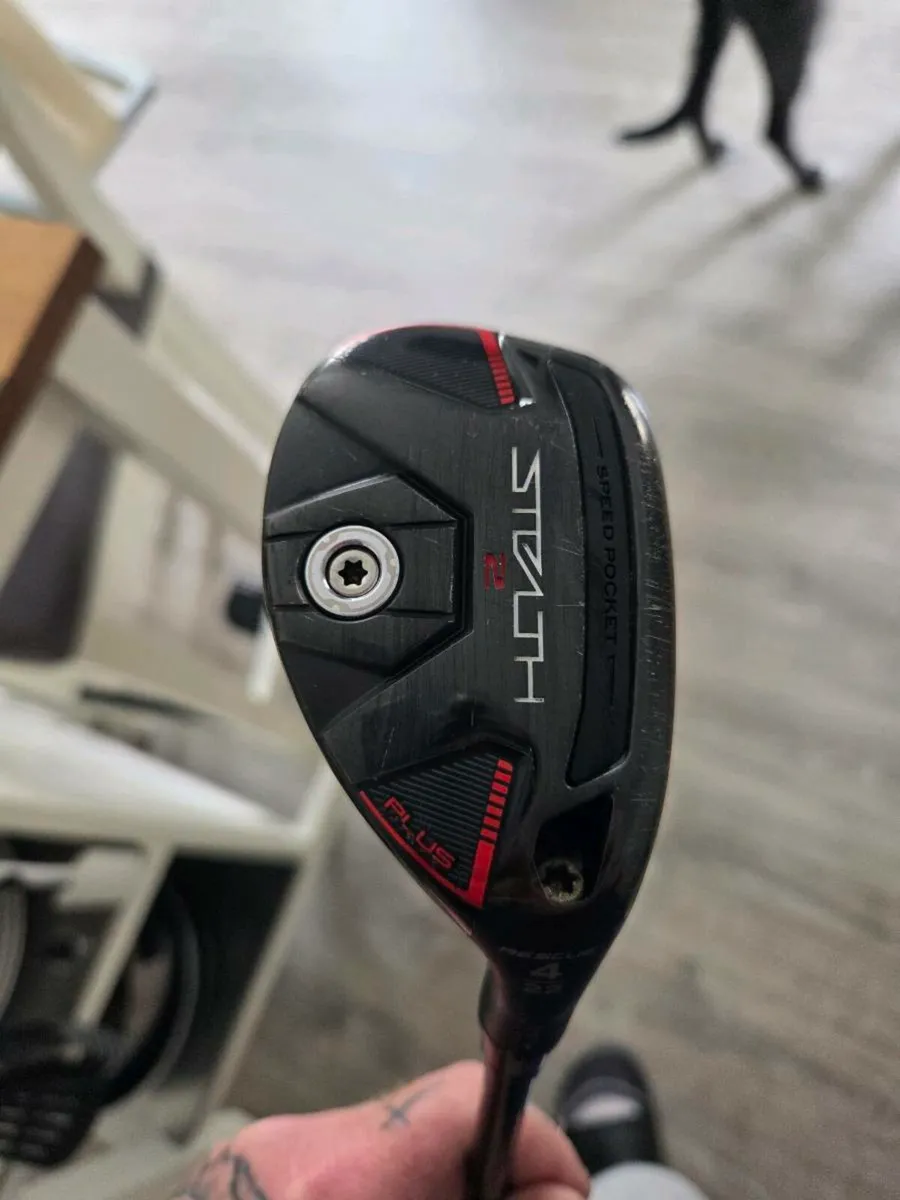 Stealth 2 plus hybrid 4 - Image 1
