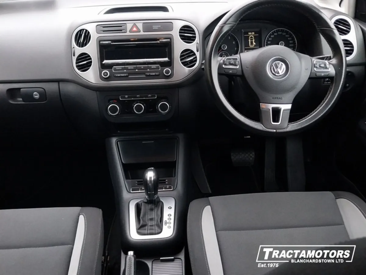 Volkswagen Golf Plus LIFE 1.2 TSI D6F 105BHP 5DR - Image 2