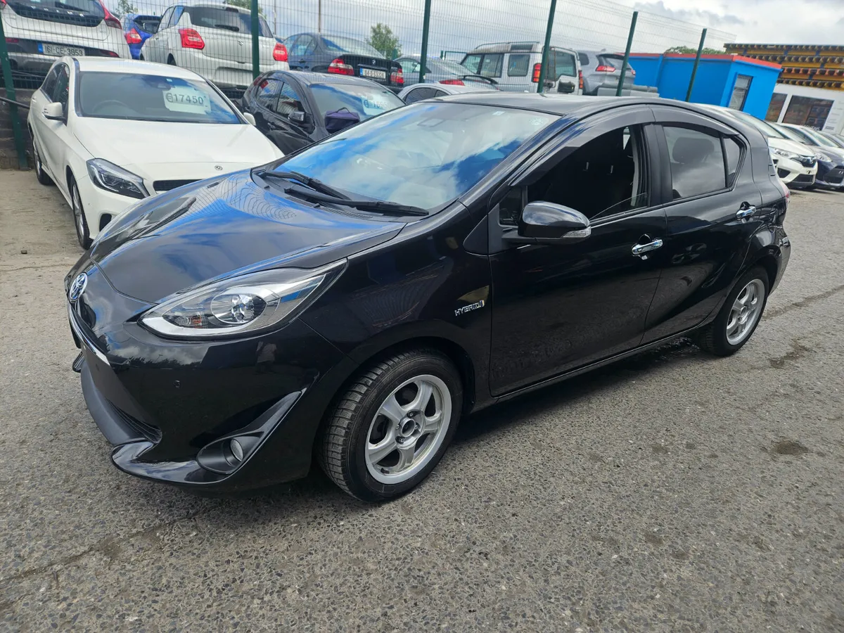 2018 Toyota Aqua Hybrid Automatic - Image 3