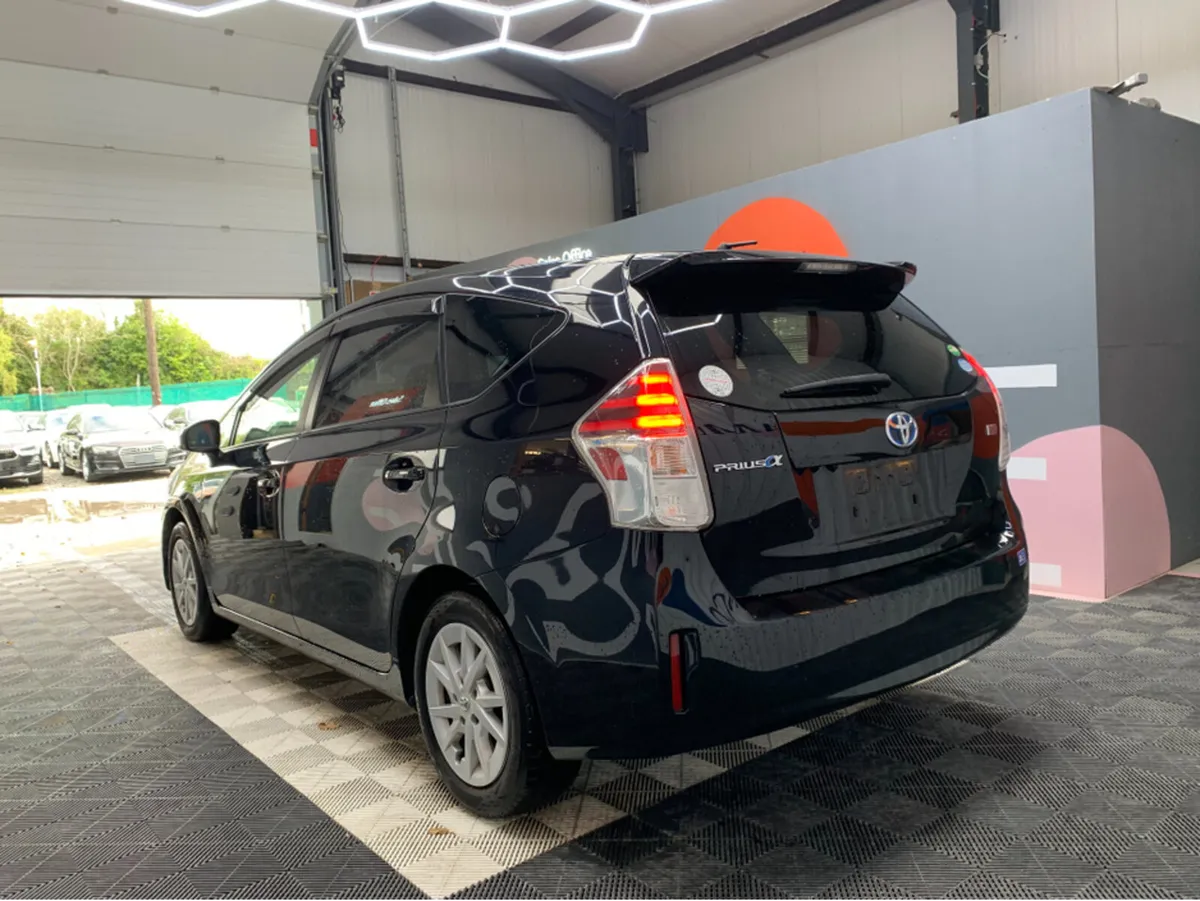 Toyota Prius 1.8 HYBRID 7 SEATER G / 89k KMs / Rev - Image 4