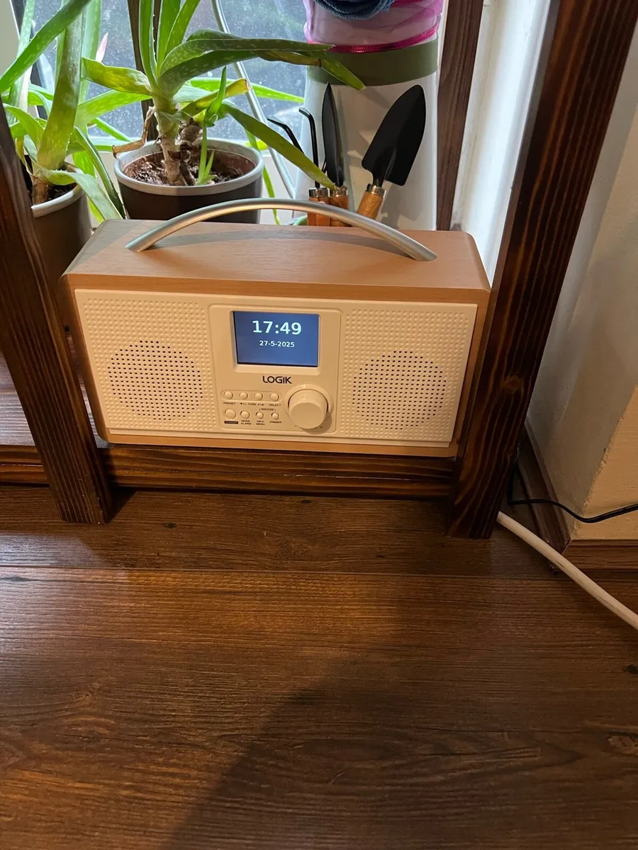 Logic Radio - Image 1