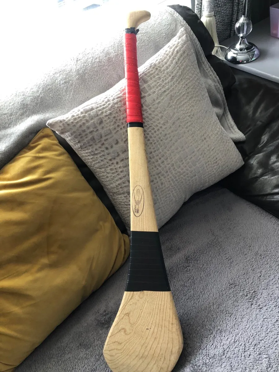 Hurley 34” €10 - Image 1