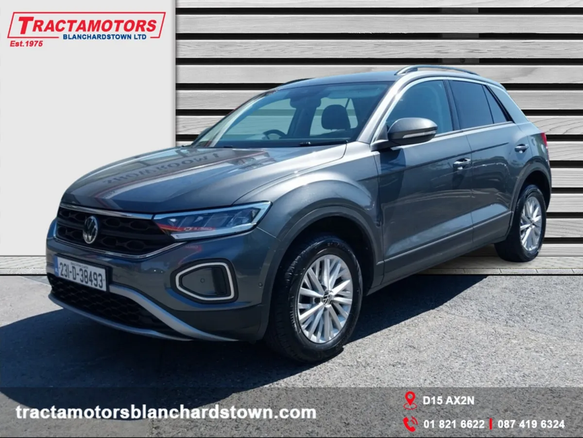 Volkswagen T-Roc LIFE 1.0 TSI MANUAL 6SPEED FWD 11 - Image 1