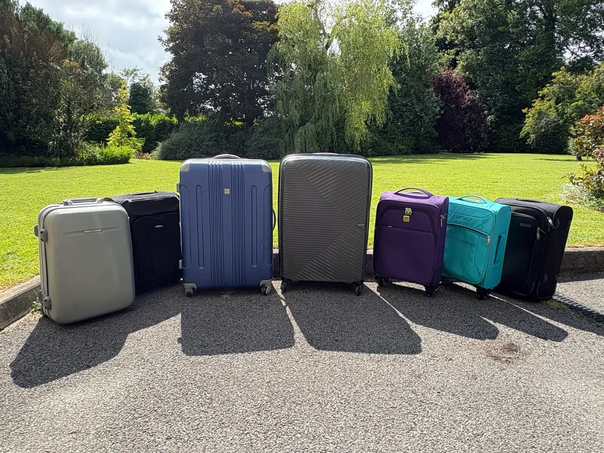 Suitcases. Bargain! - Image 1
