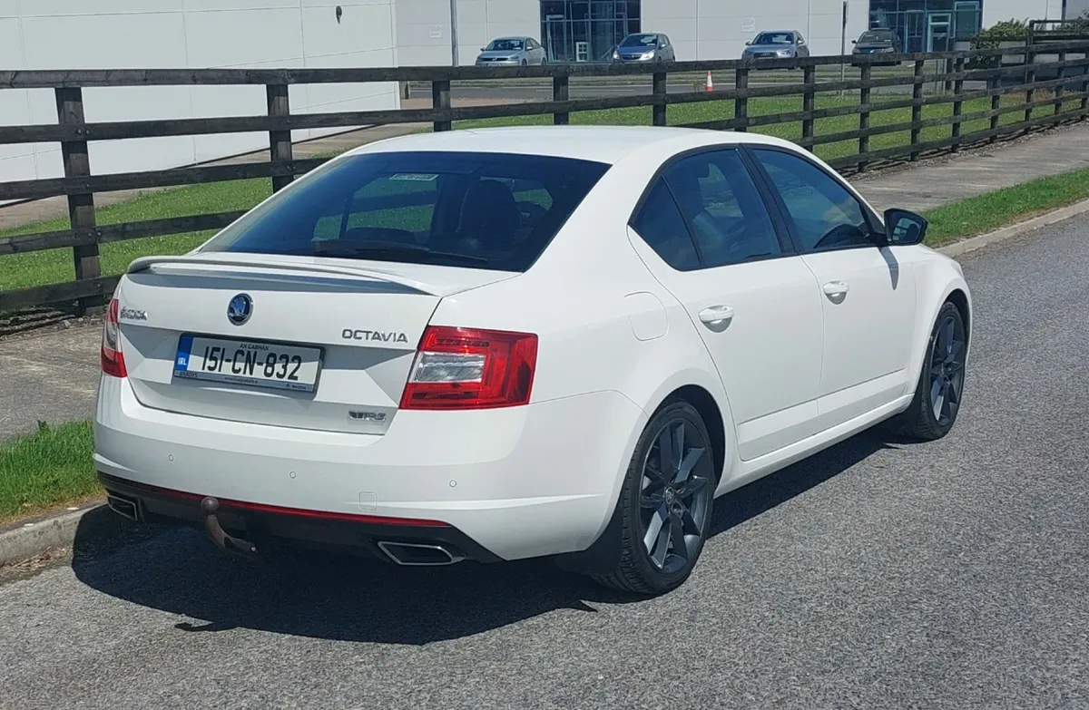 Skoda Octavia 2015 - Image 3