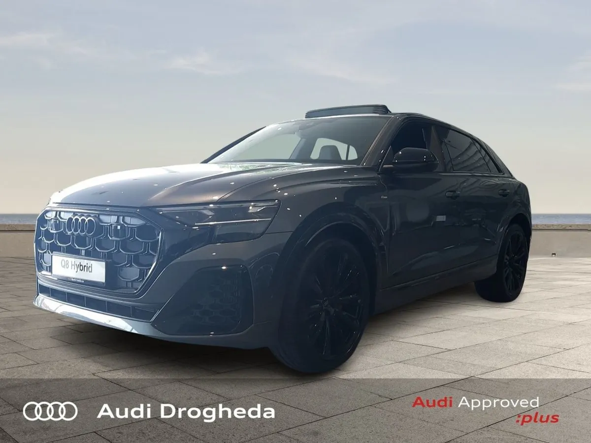Audi Q8 Competition 60 Tfsi e Quattro 490 PS Tipt - Image 3
