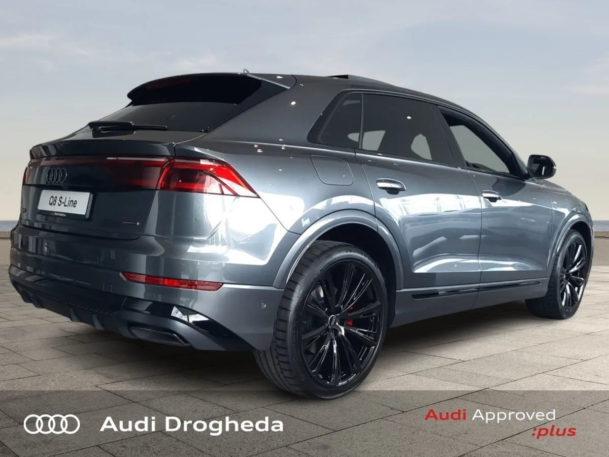 Audi Q8 Competition 60 Tfsi e Quattro 490 PS Tipt - Image 4