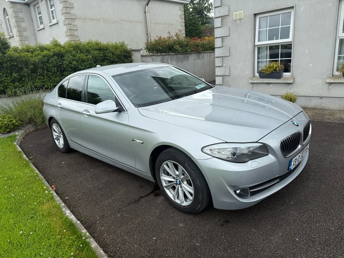 BMW 520d se automatic - Image 3