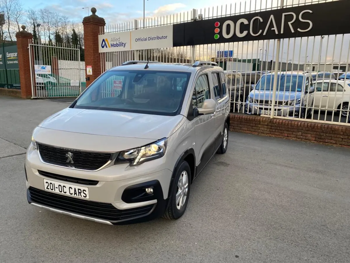 2020 Peugeot Rifter Allure Premium RE (SWB) - Image 3