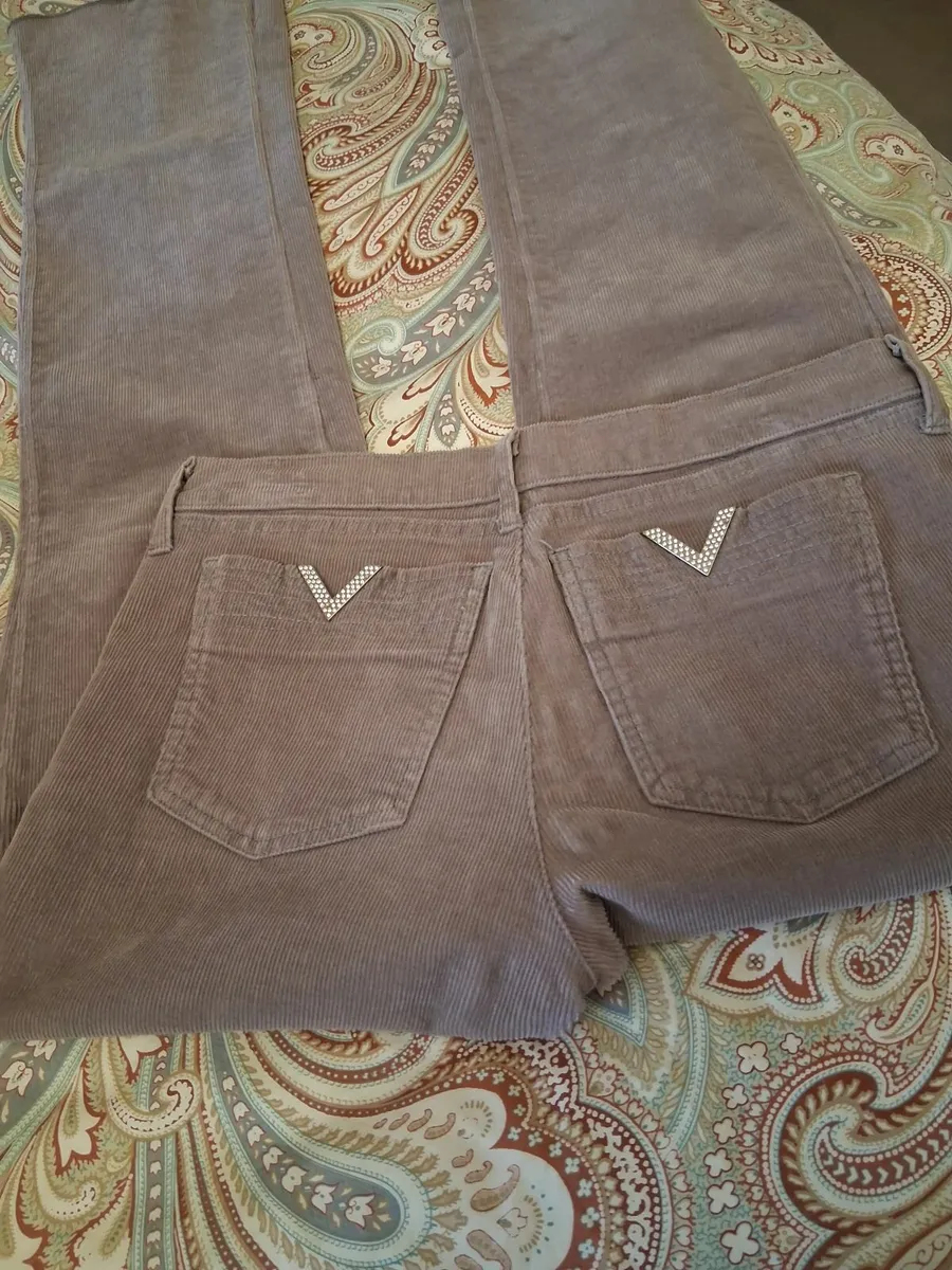 Levis Jeans - Image 2