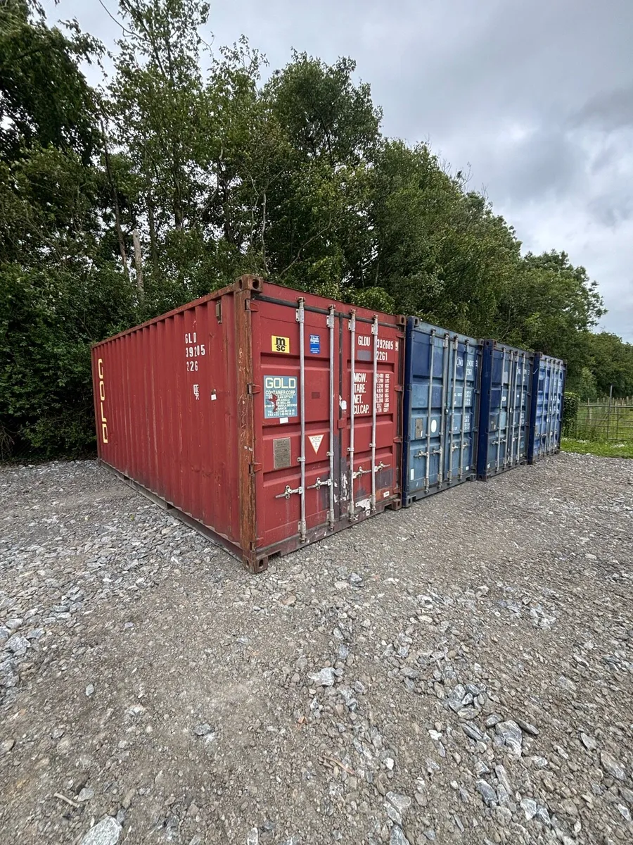 Used 20ft containers - Image 1