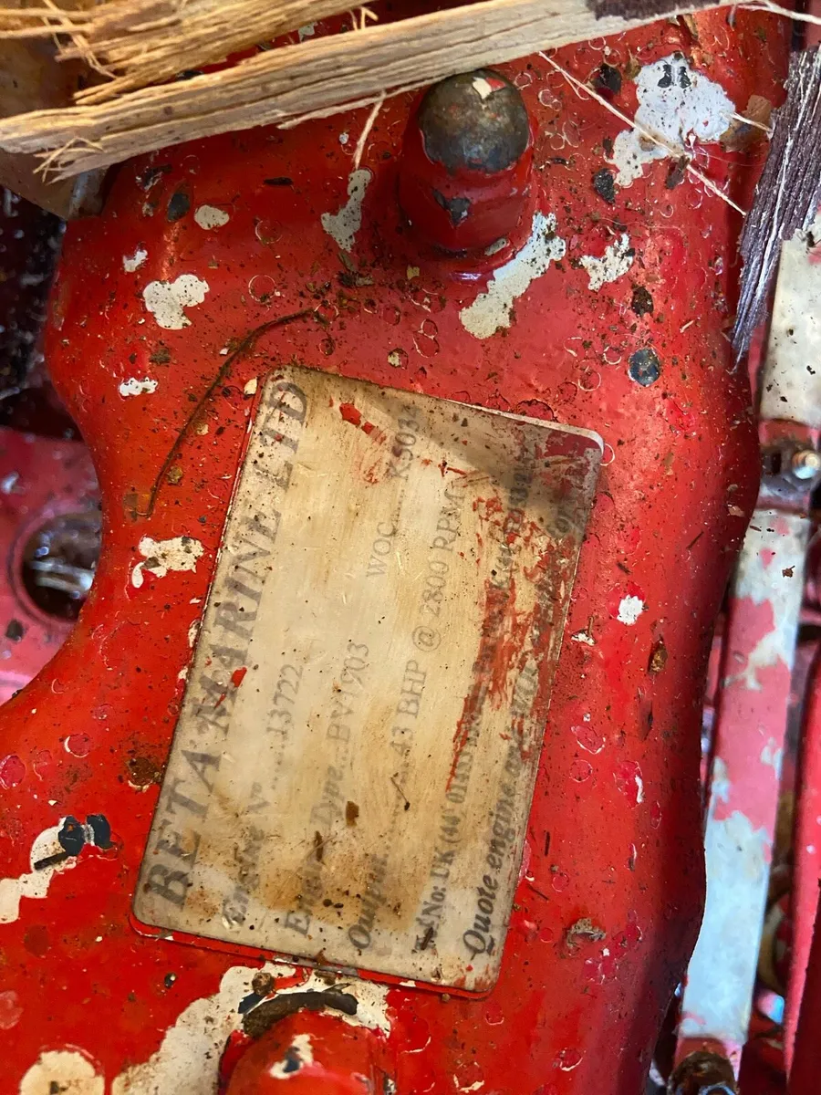 Boat engine - Image 3