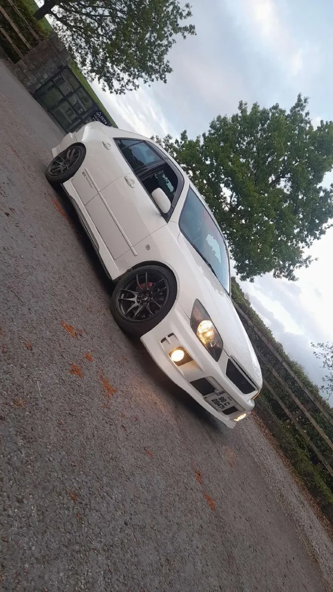 Toyota altezza - Image 1