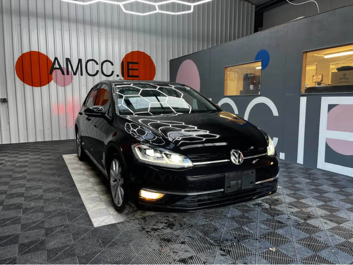 Volkswagen Golf TSI HIGHLINE / 59k KMs / HEATED SE - Image 1