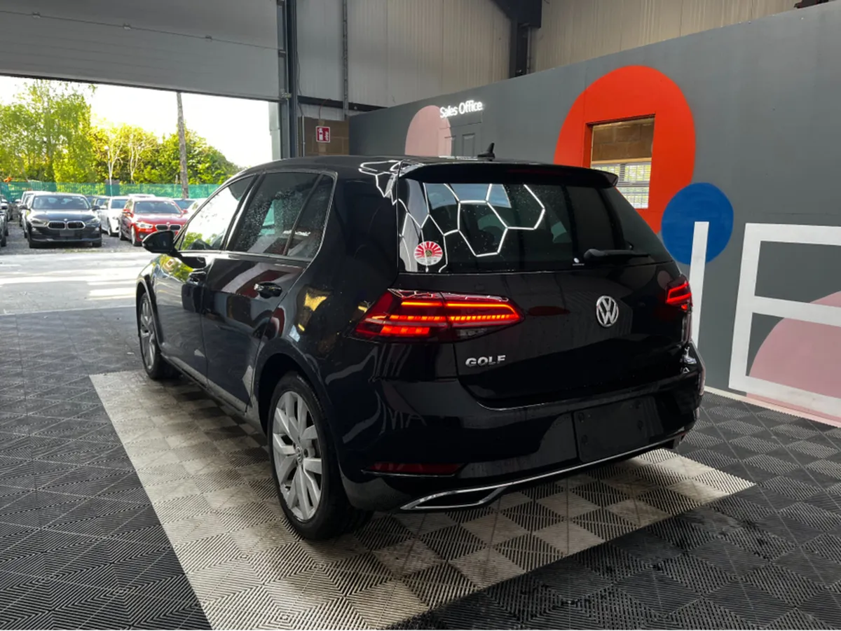 Volkswagen Golf TSI HIGHLINE / 59k KMs / HEATED SE - Image 4