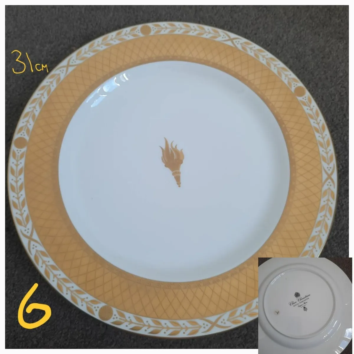 China Clive Christian Empire Gold Leaf - Image 3