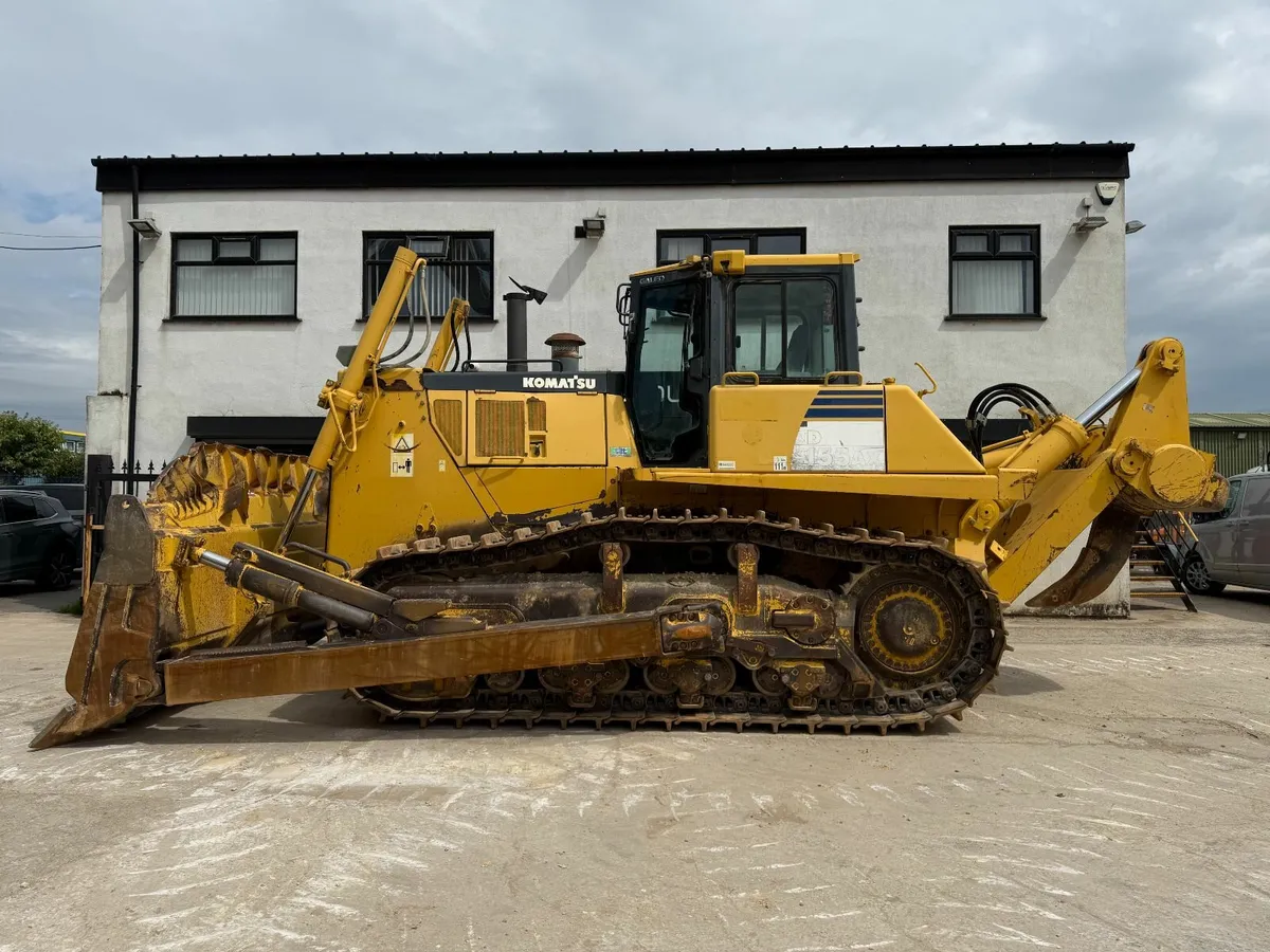 Komatsu D155 - Image 1