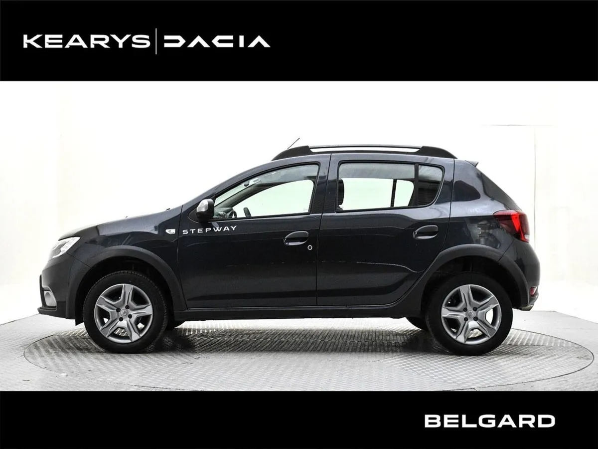 Dacia Sandero Stepway Blue dCi 95 Signature - Image 3