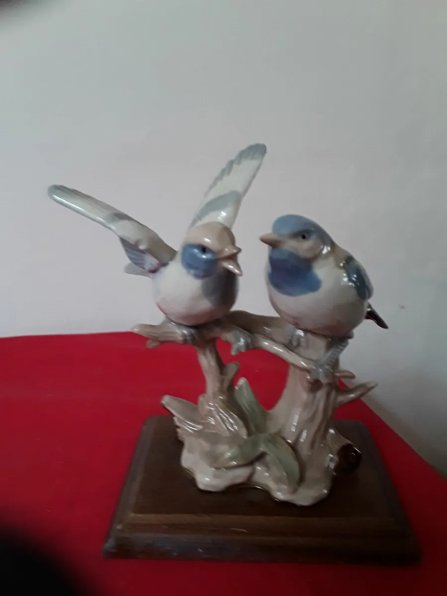 Small collectible porcelain ornament two birds - Image 2