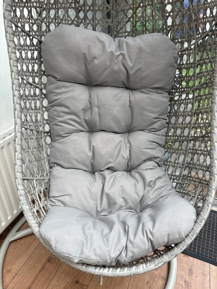 Egg chair - Image 3