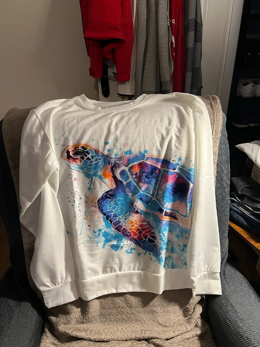 T-shirt long sleeve/thin hoodie - Image 1
