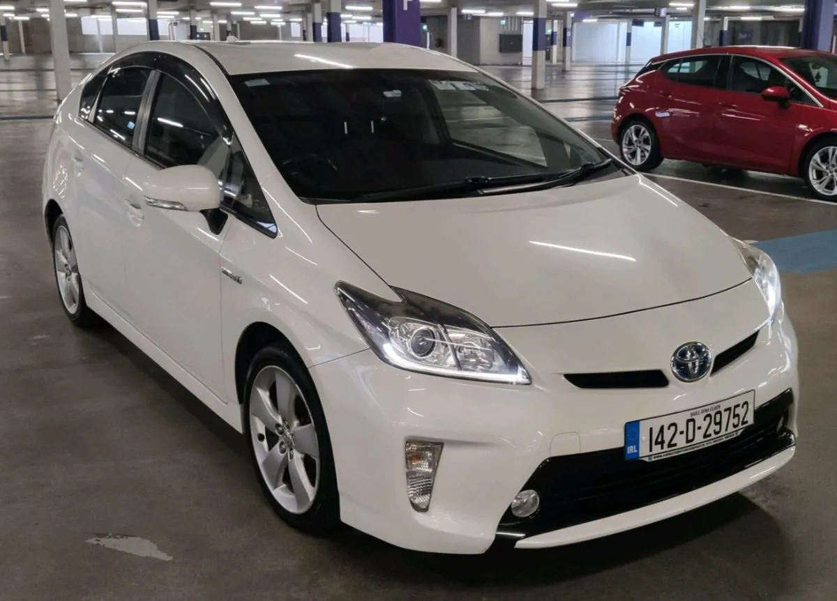 Toyota Prius - Image 1
