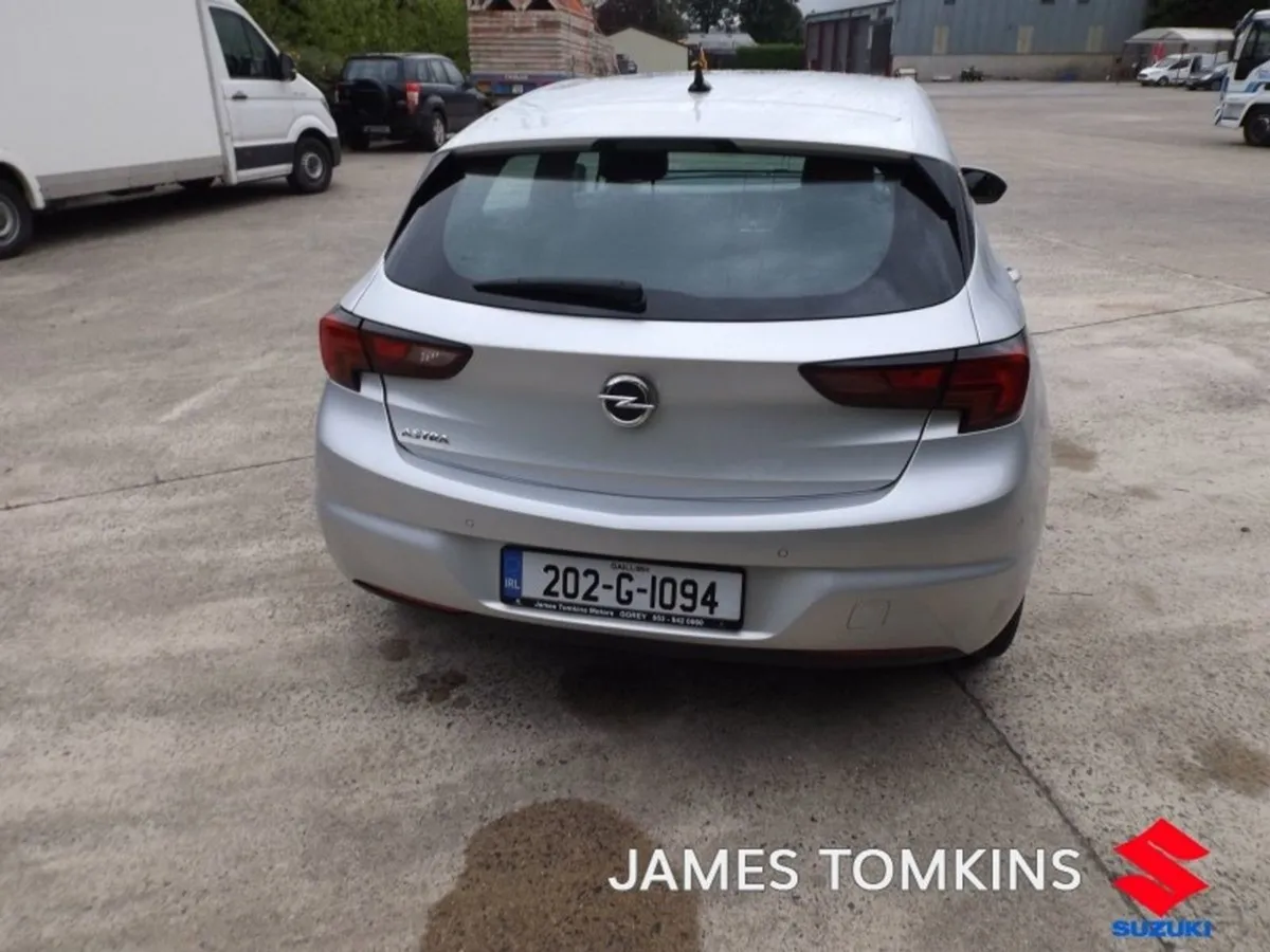 Opel Astra 1.5 Turbo D 122PS 6 Speed Elite - Image 4