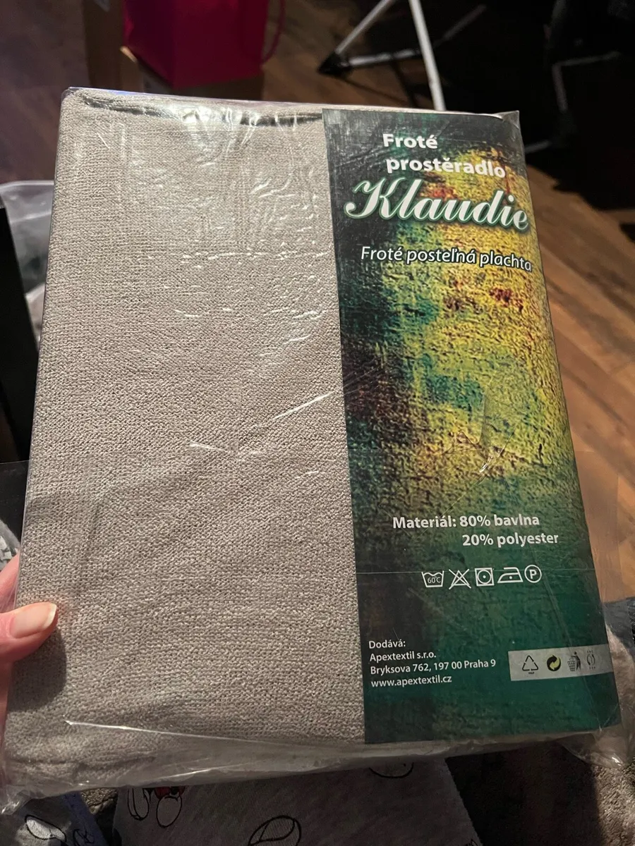 Fitted Sheet 180x200 - Image 1