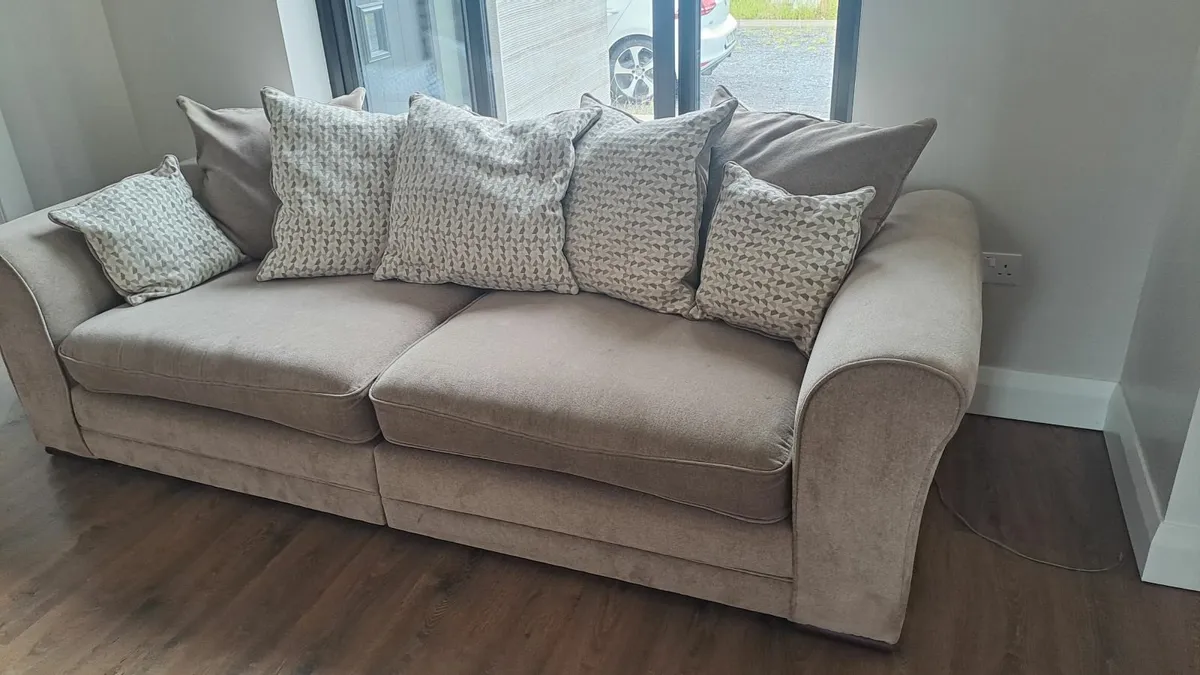 Sofa - Image 2