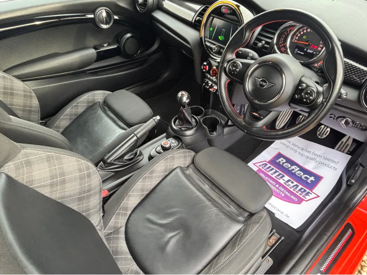 Mini Cooper COOPER S JOHN COOPER WORKS - Image 2