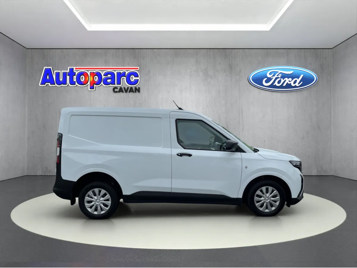 Ford Transit Courier TREND 1.5L ECO BLUE 100PS 6SP - Image 2