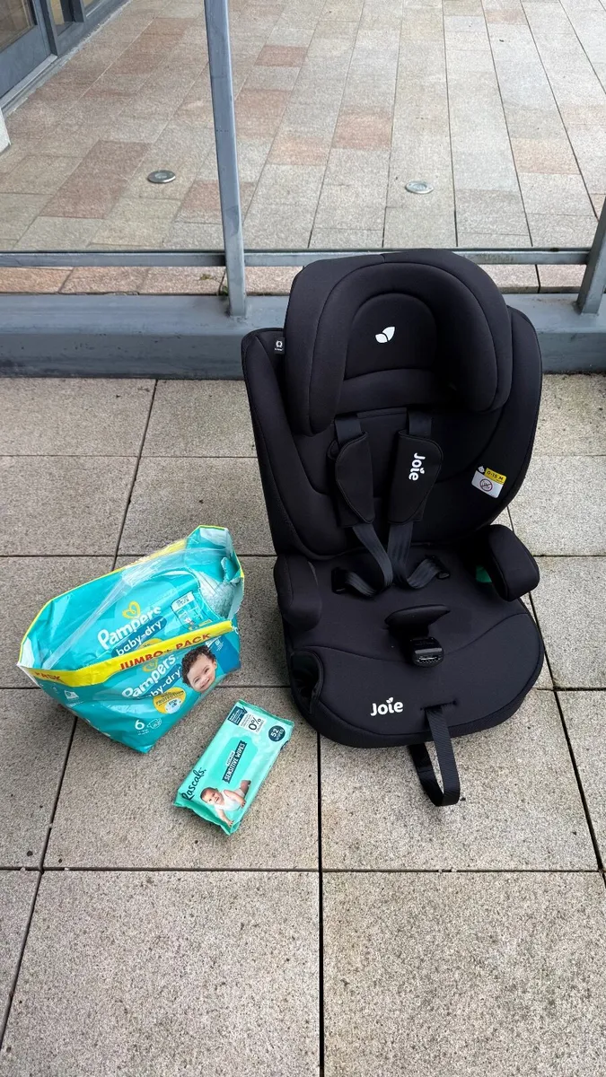 Joie Child Car Seat - Image 1