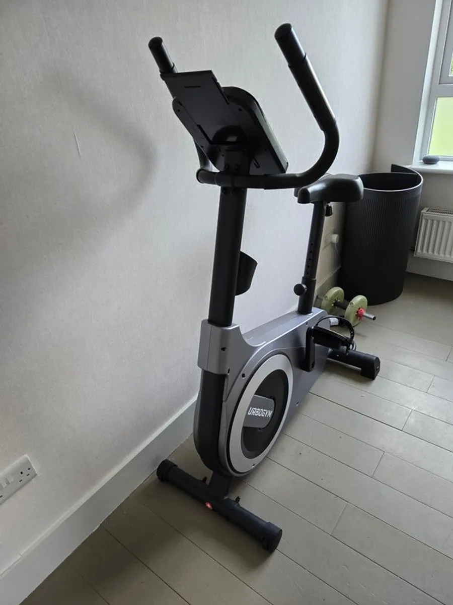 Exercise bike - Image 2